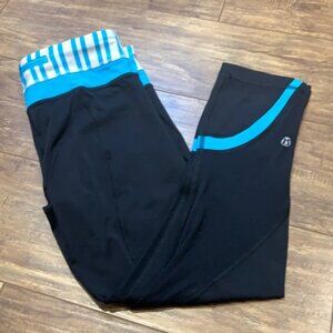 Lululemon capris blue and white waist band